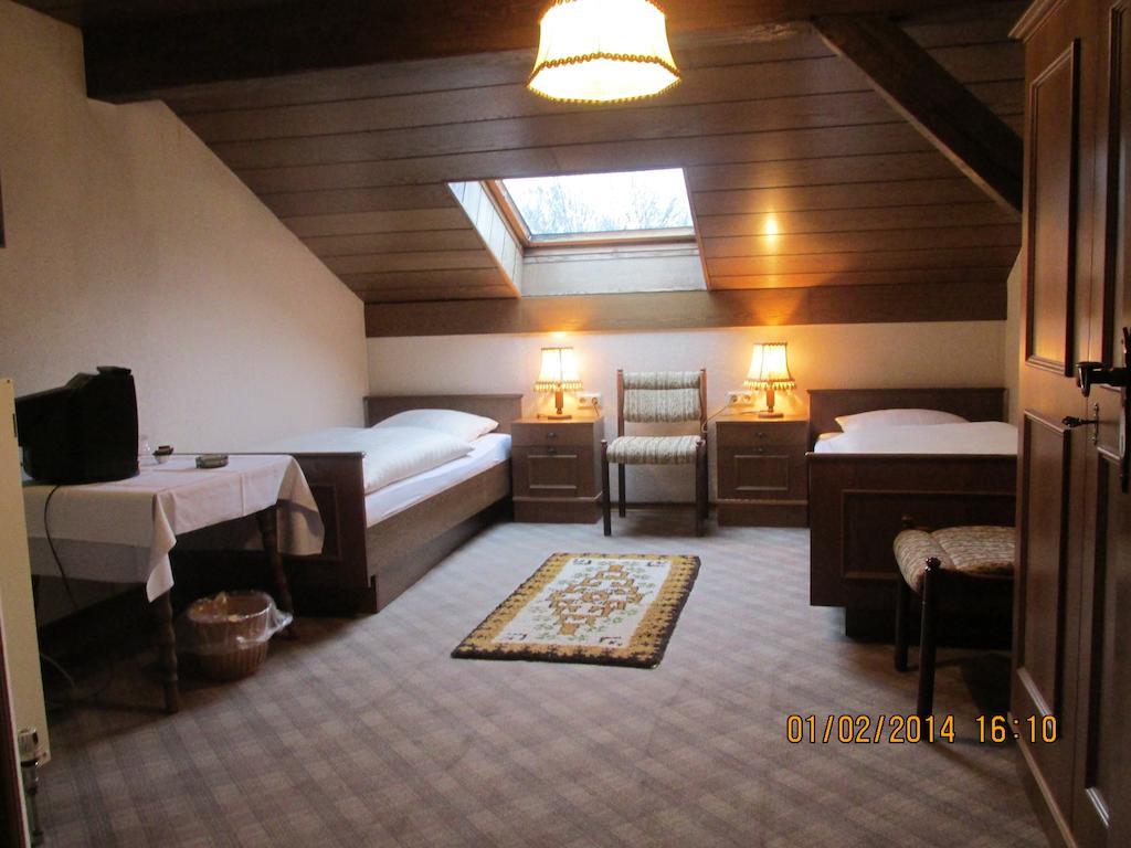 Tholey Hotel Schauenburg חדר תמונה
