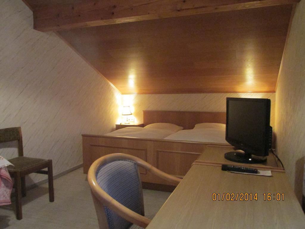 Tholey Hotel Schauenburg חדר תמונה