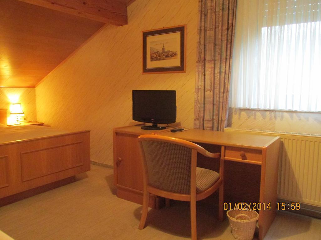 Tholey Hotel Schauenburg חדר תמונה