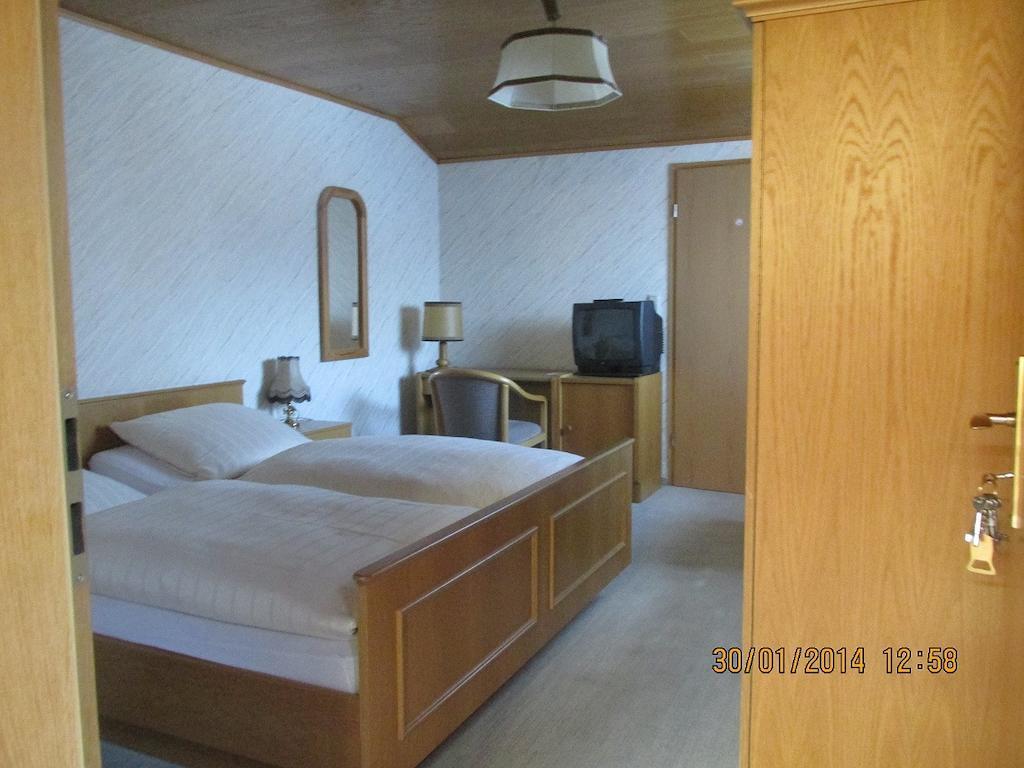 Tholey Hotel Schauenburg חדר תמונה